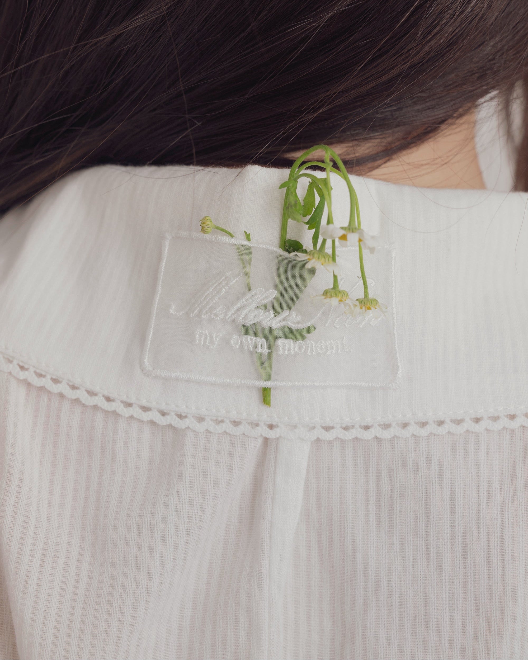 バックリボンキャップスリーブブラウス