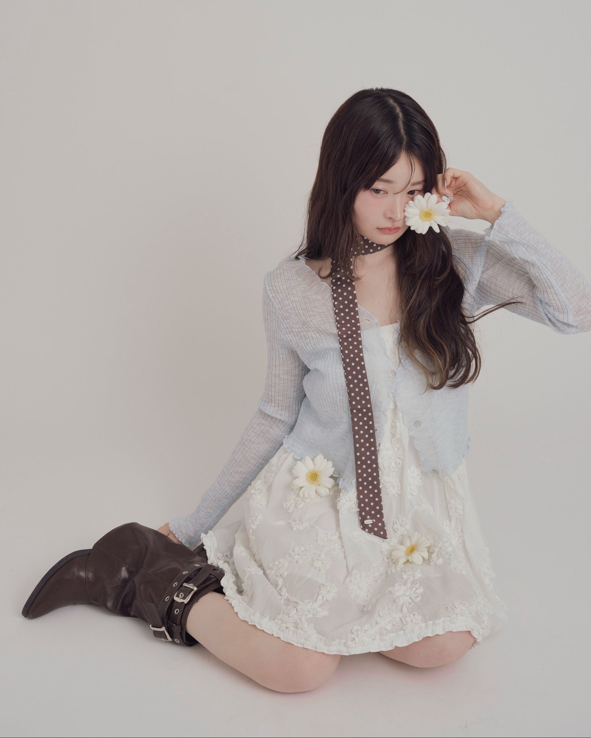 ベルトショートブーツ