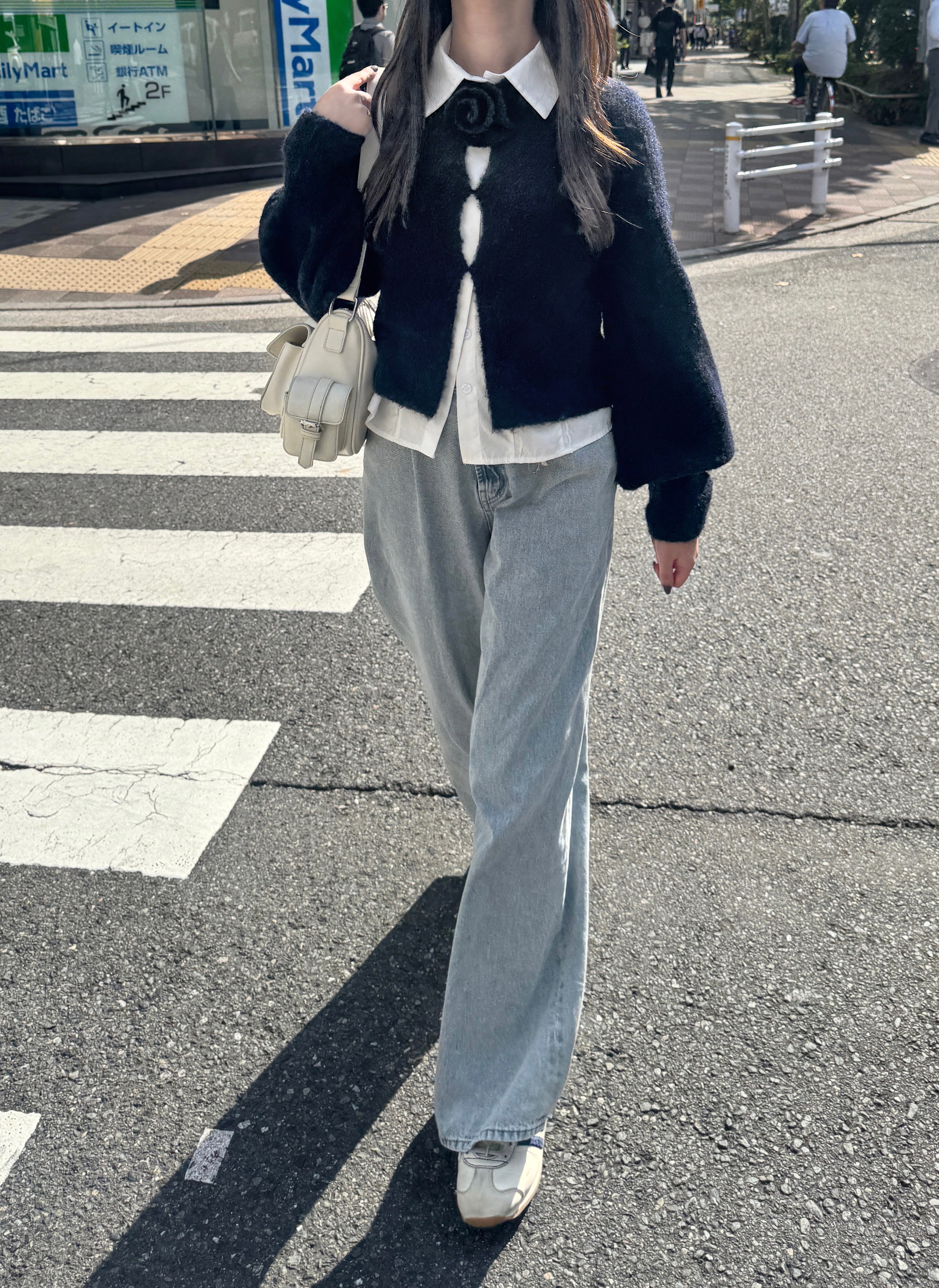 ローズブローチニット&フリルタートルセット