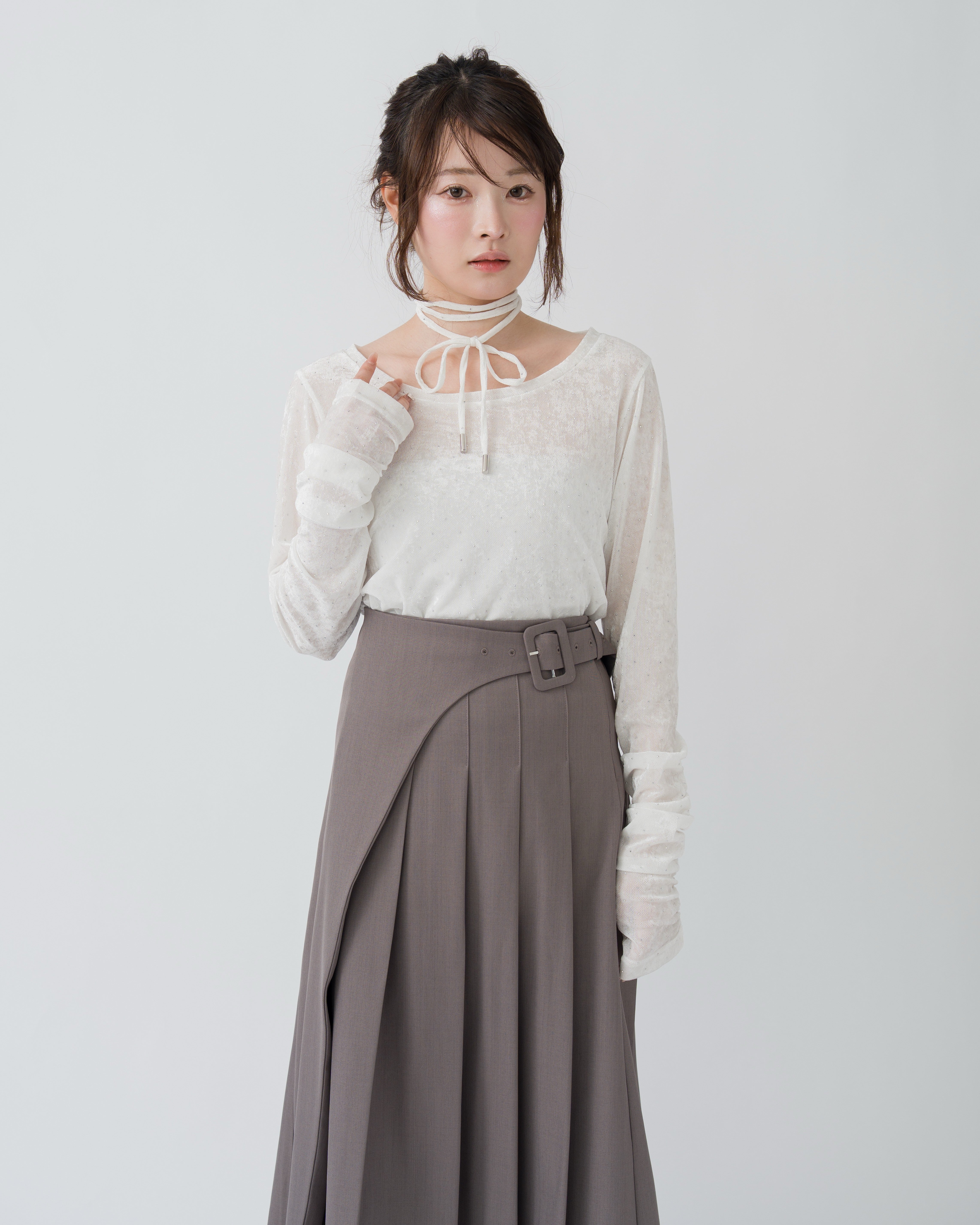 シアーベロアビジュートップス