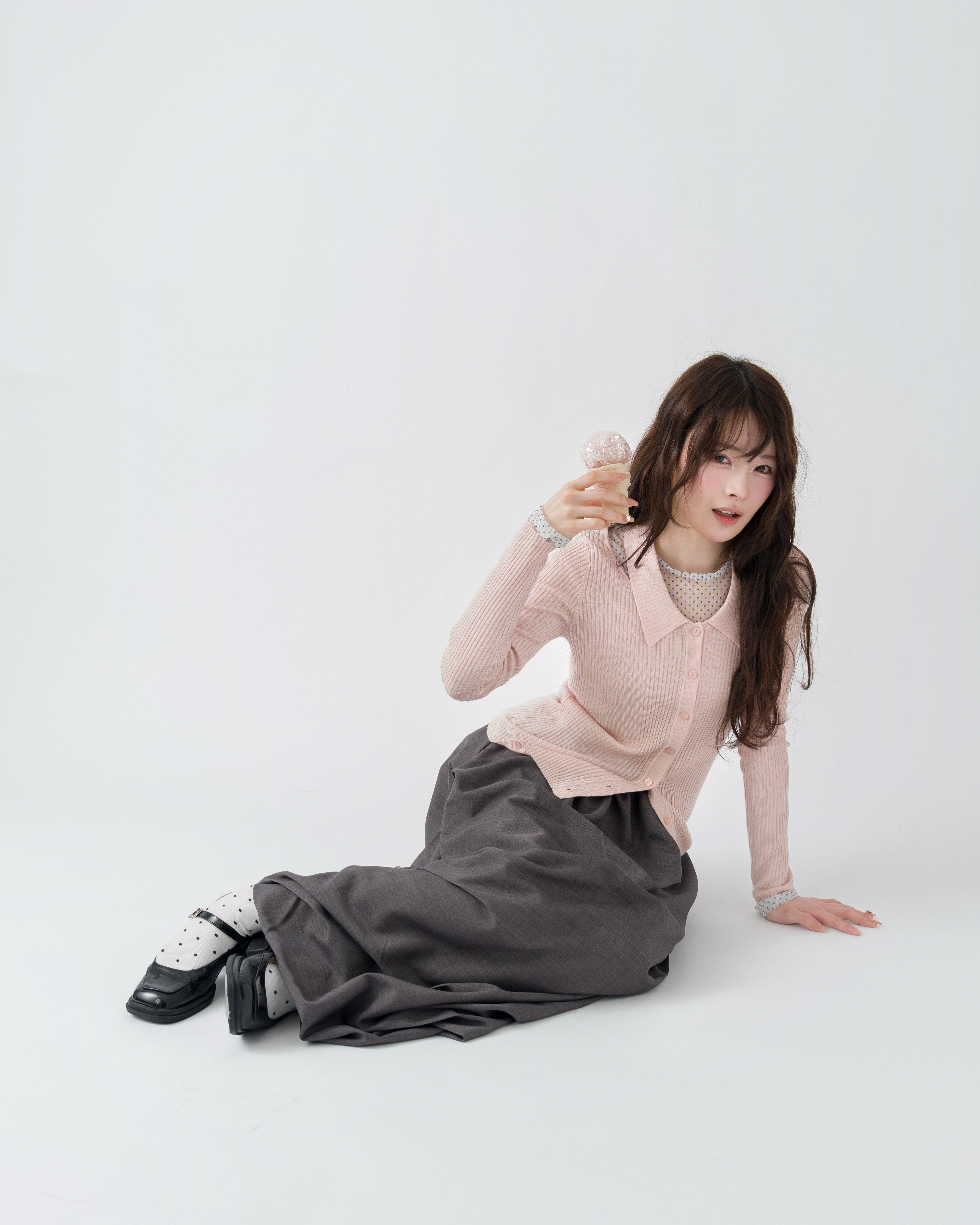 ネックオープンポロニット