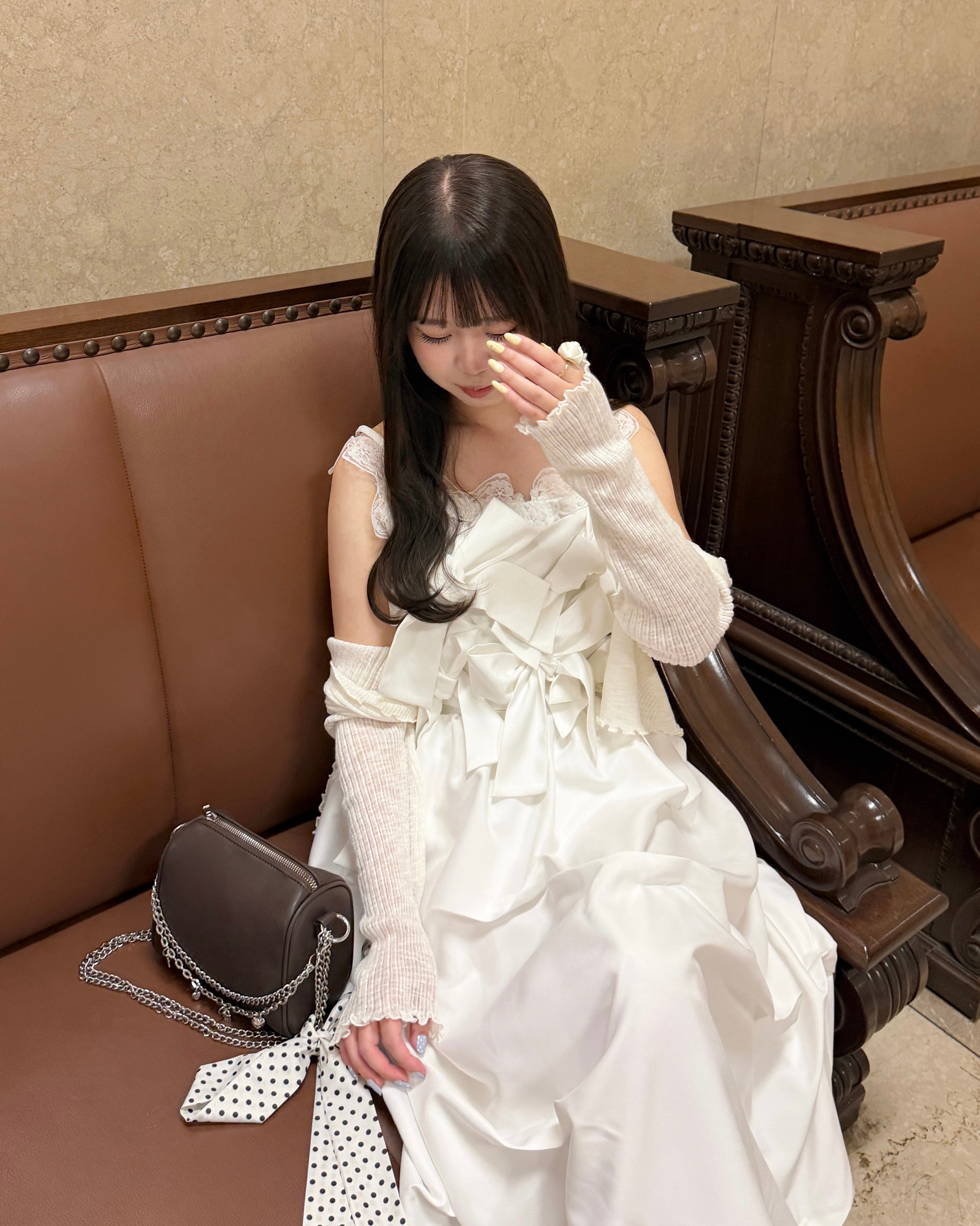 シアーメロウフリルカーディガン