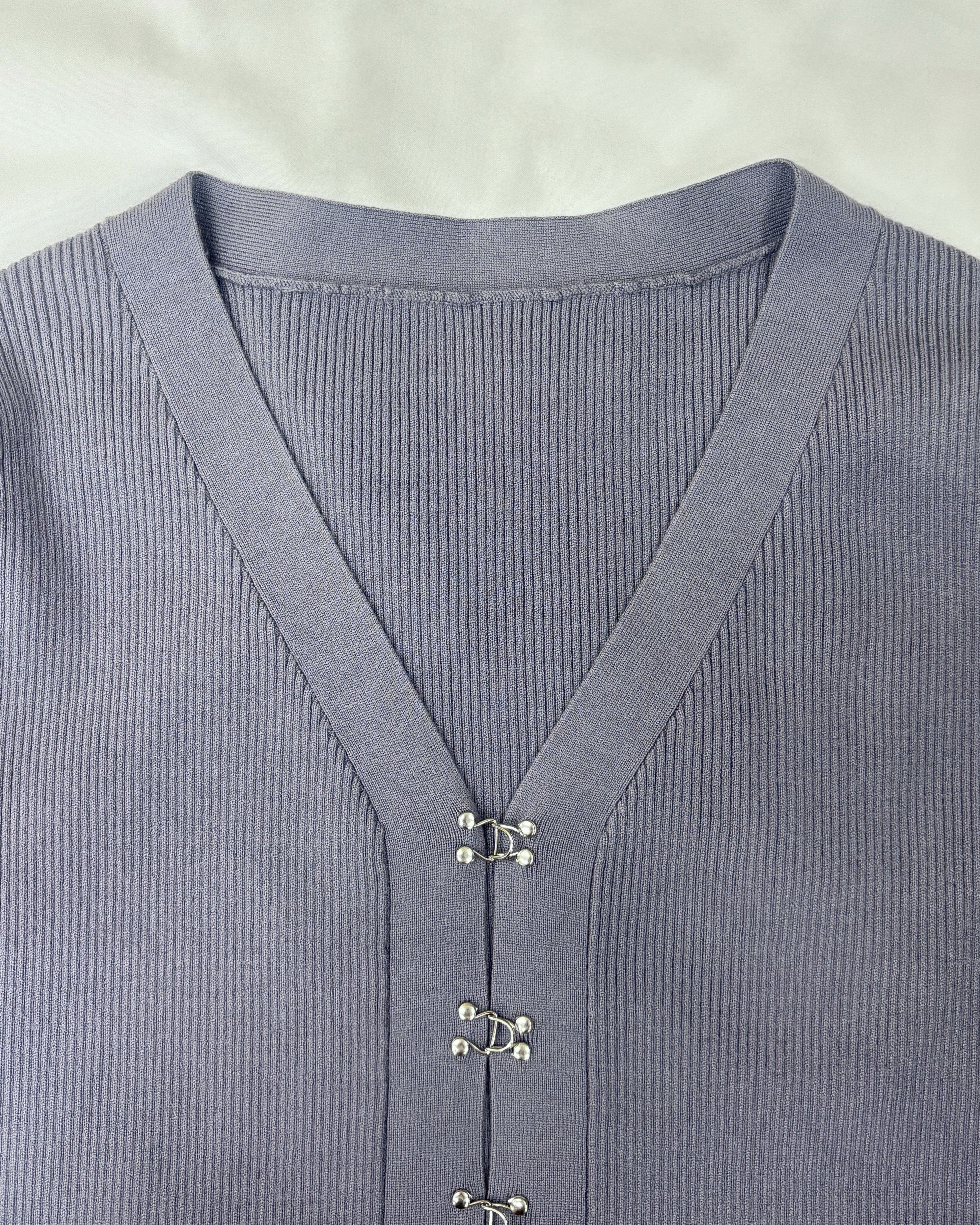 ホックリブニットカーディガン｜MELLOWNEON (メロウネオン) 公式サイト