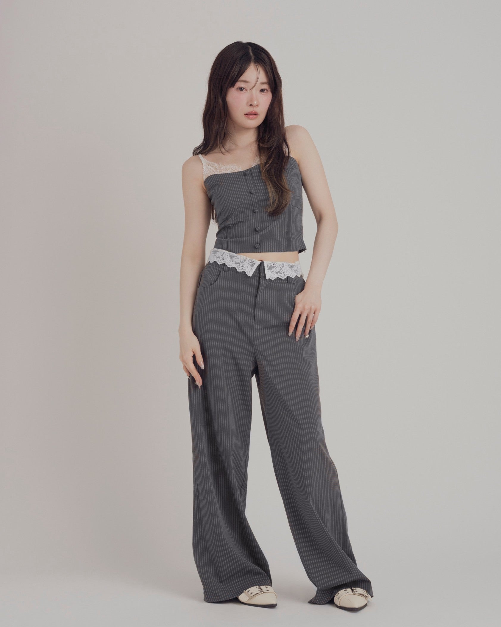 【予約】レースレイヤードキャミソールパンツセットアップ