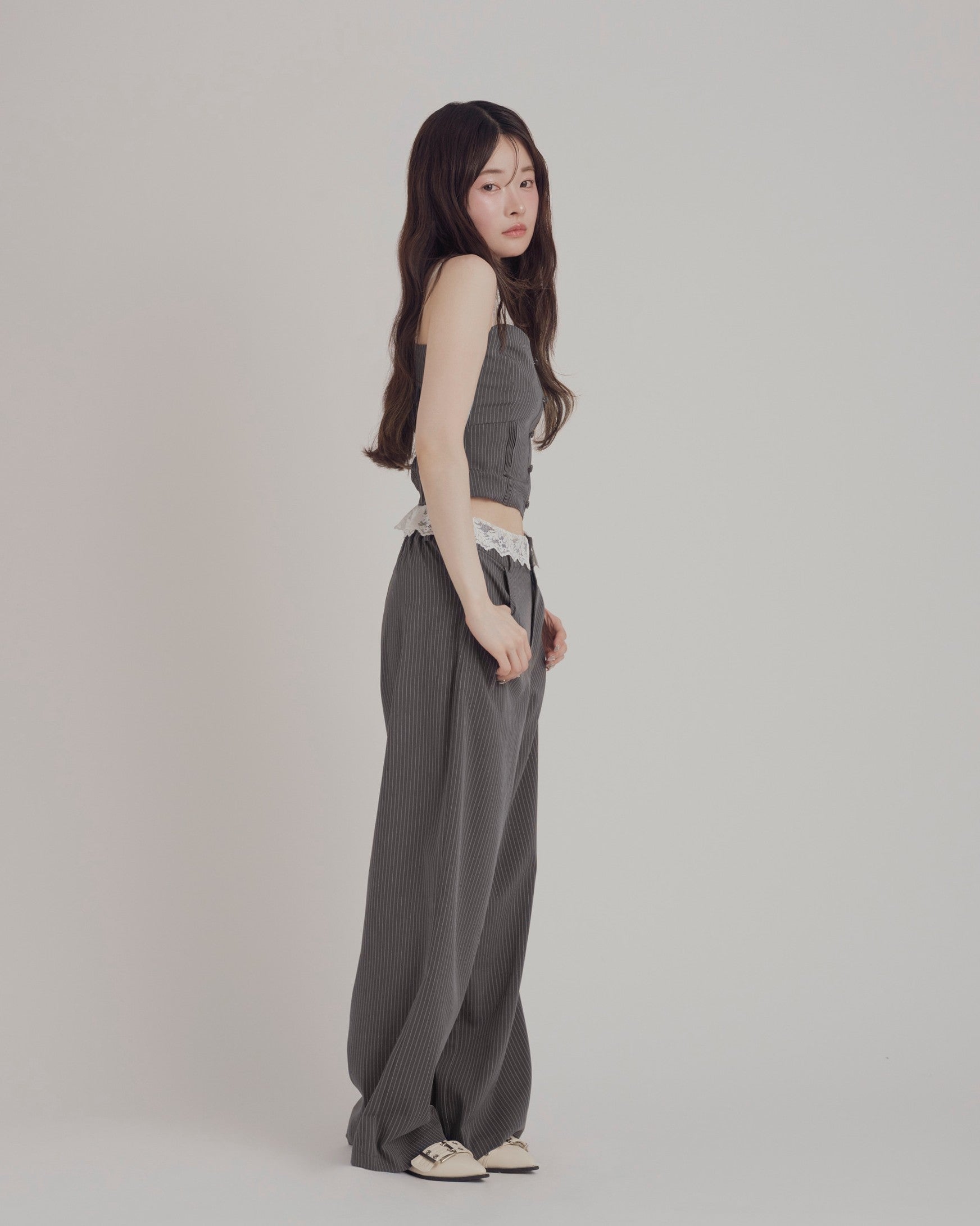 【予約】レースレイヤードキャミソールパンツセットアップ