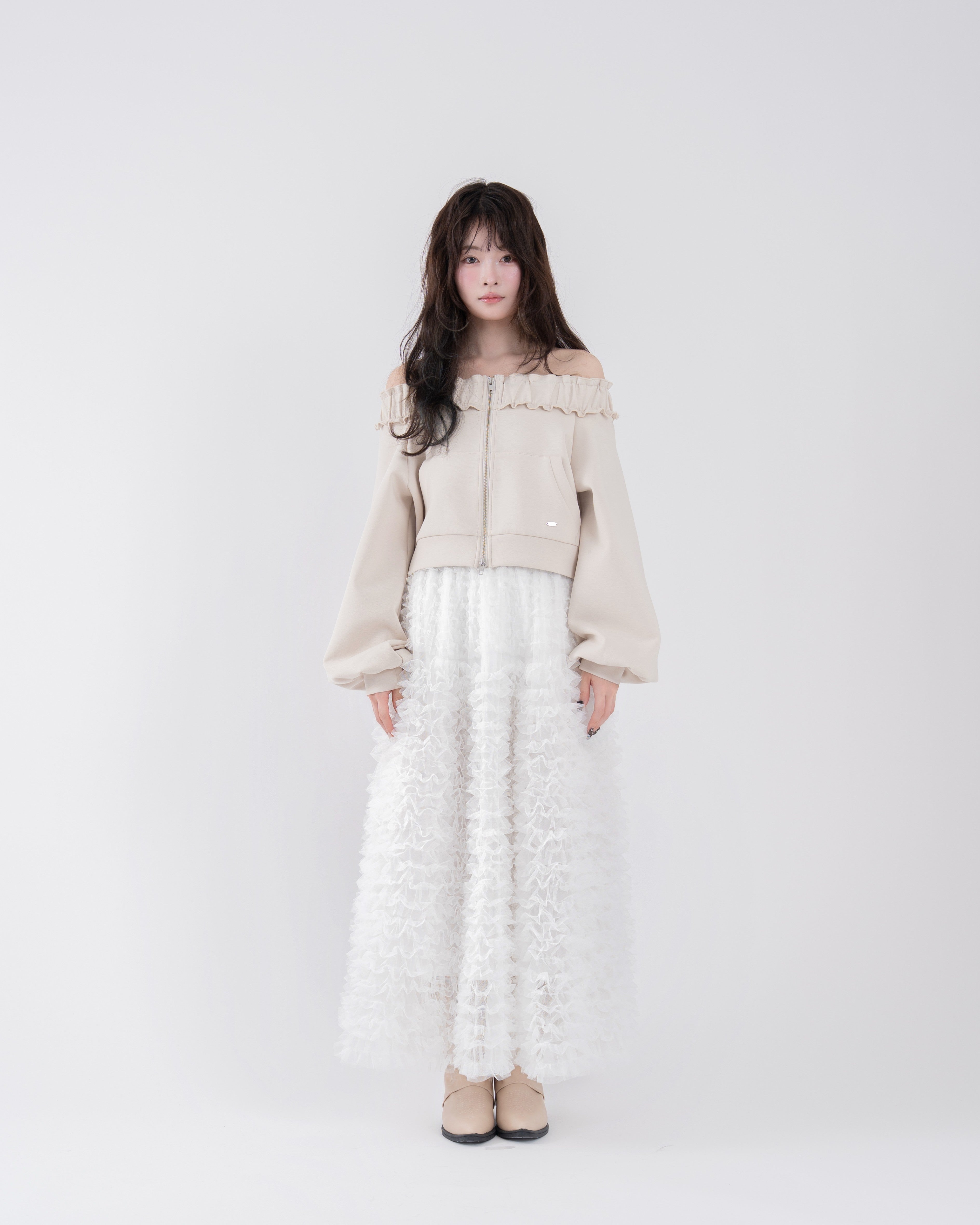 ボリュームフリルチュールスカート