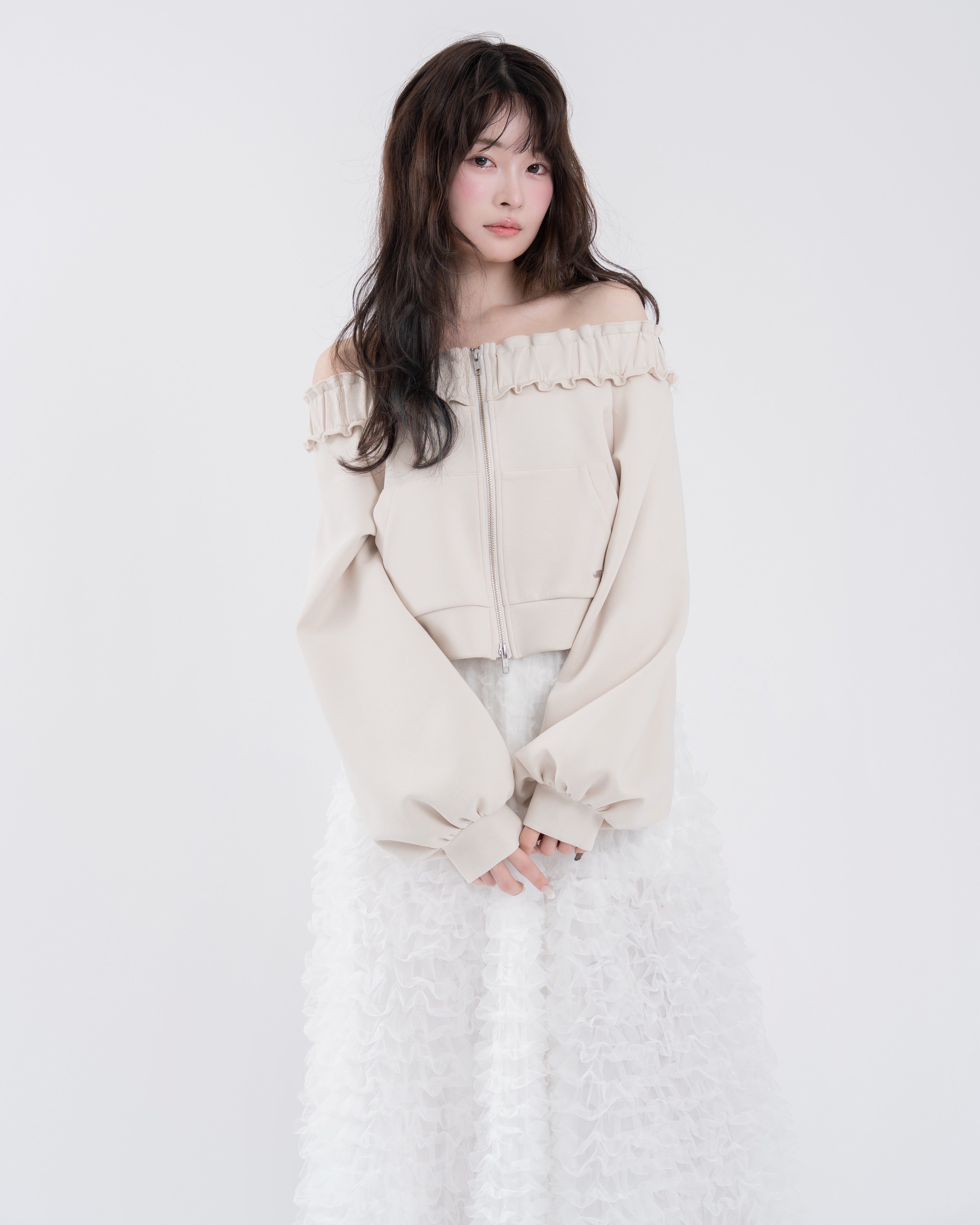 ダブルジップオフショルフリルスウェット