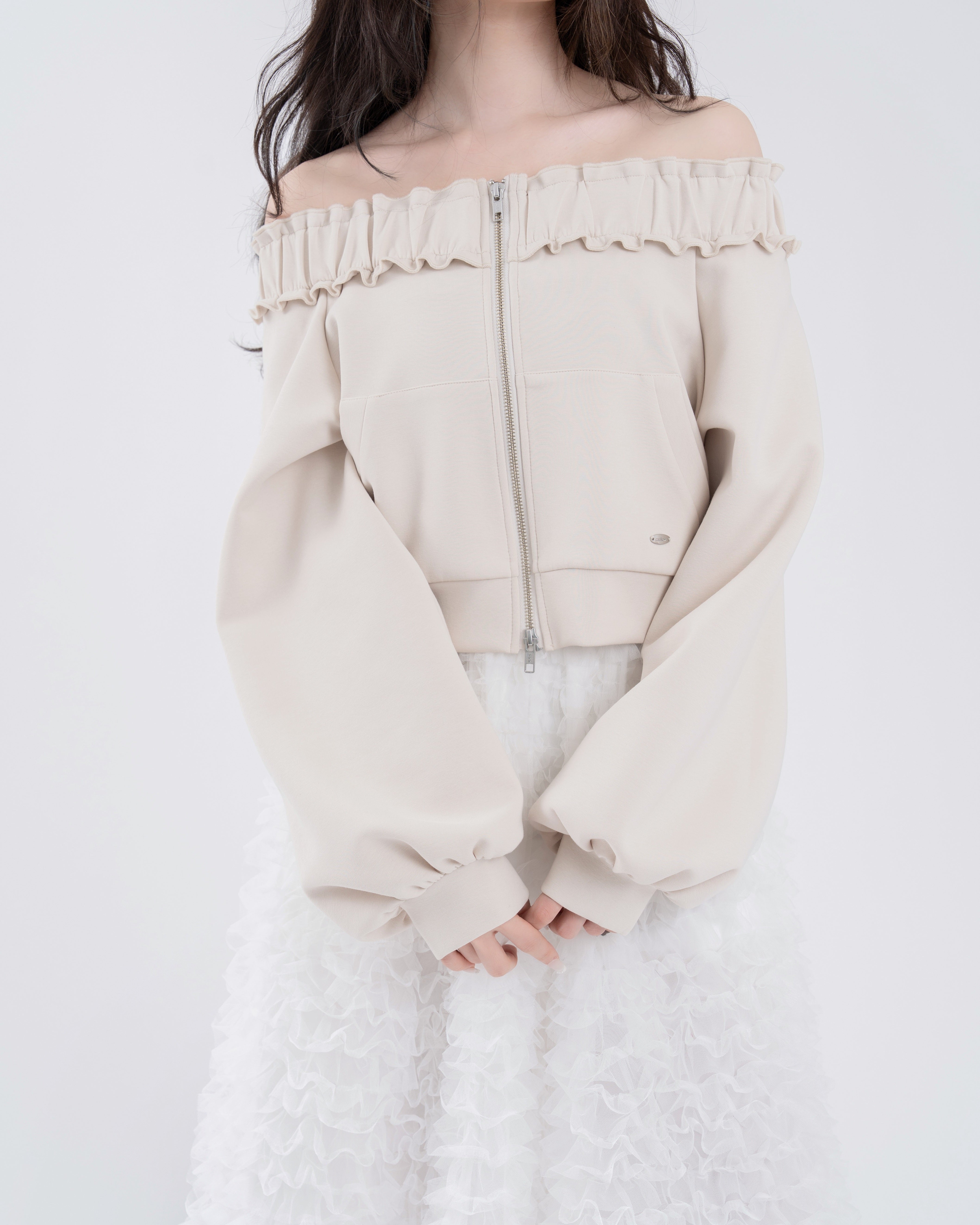 ダブルジップオフショルフリルスウェット