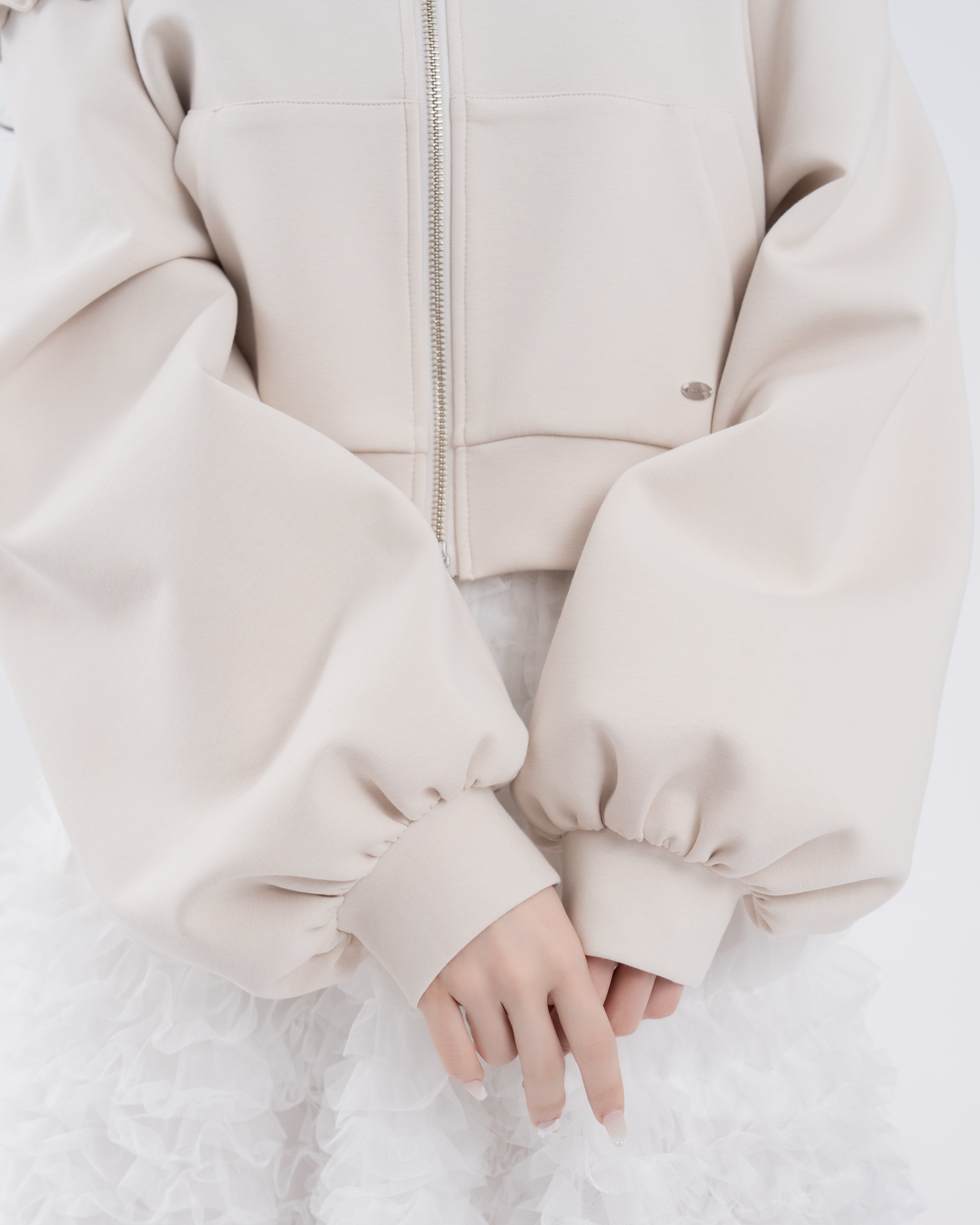 ダブルジップオフショルフリルスウェット