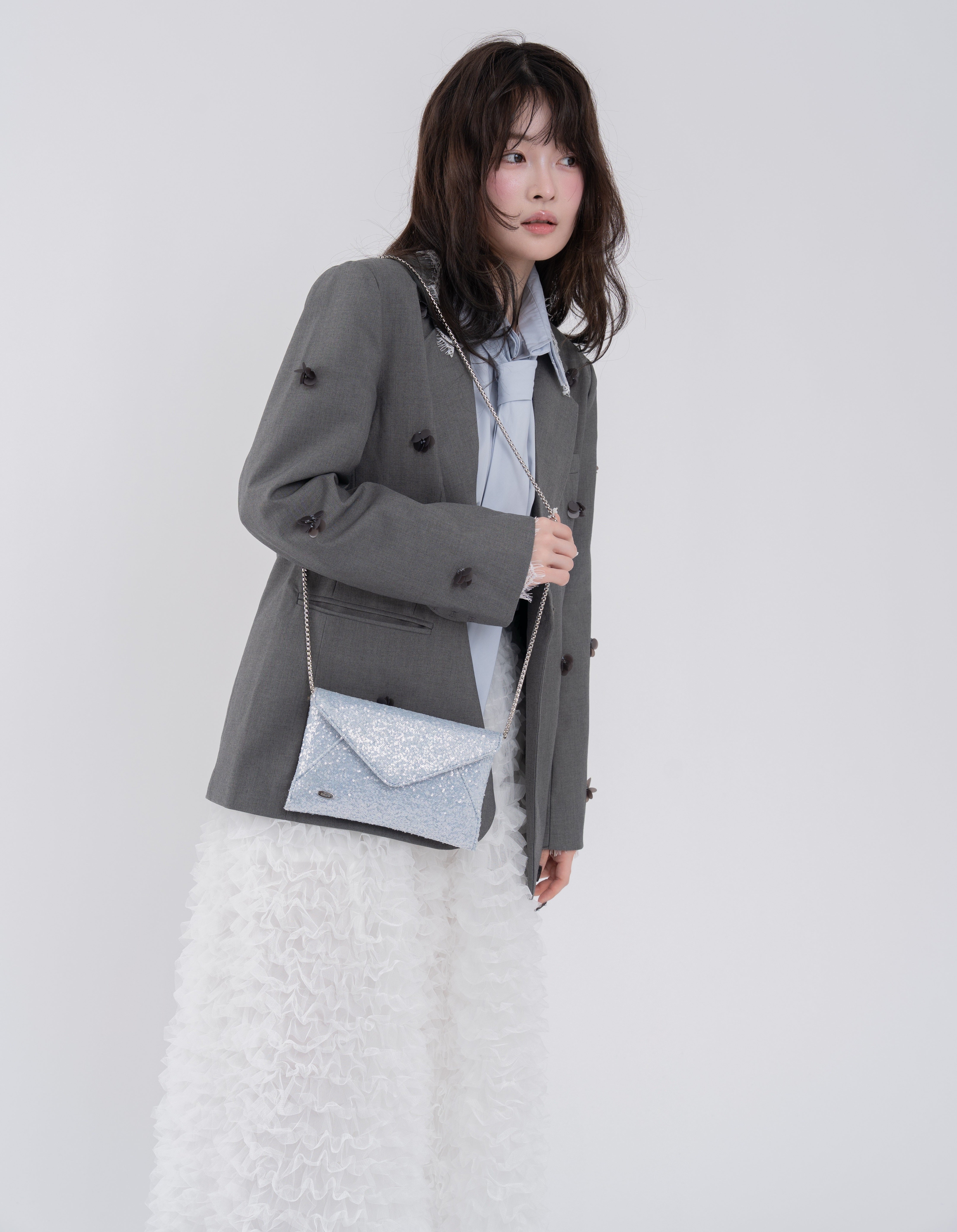 ボリュームフリルチュールスカート