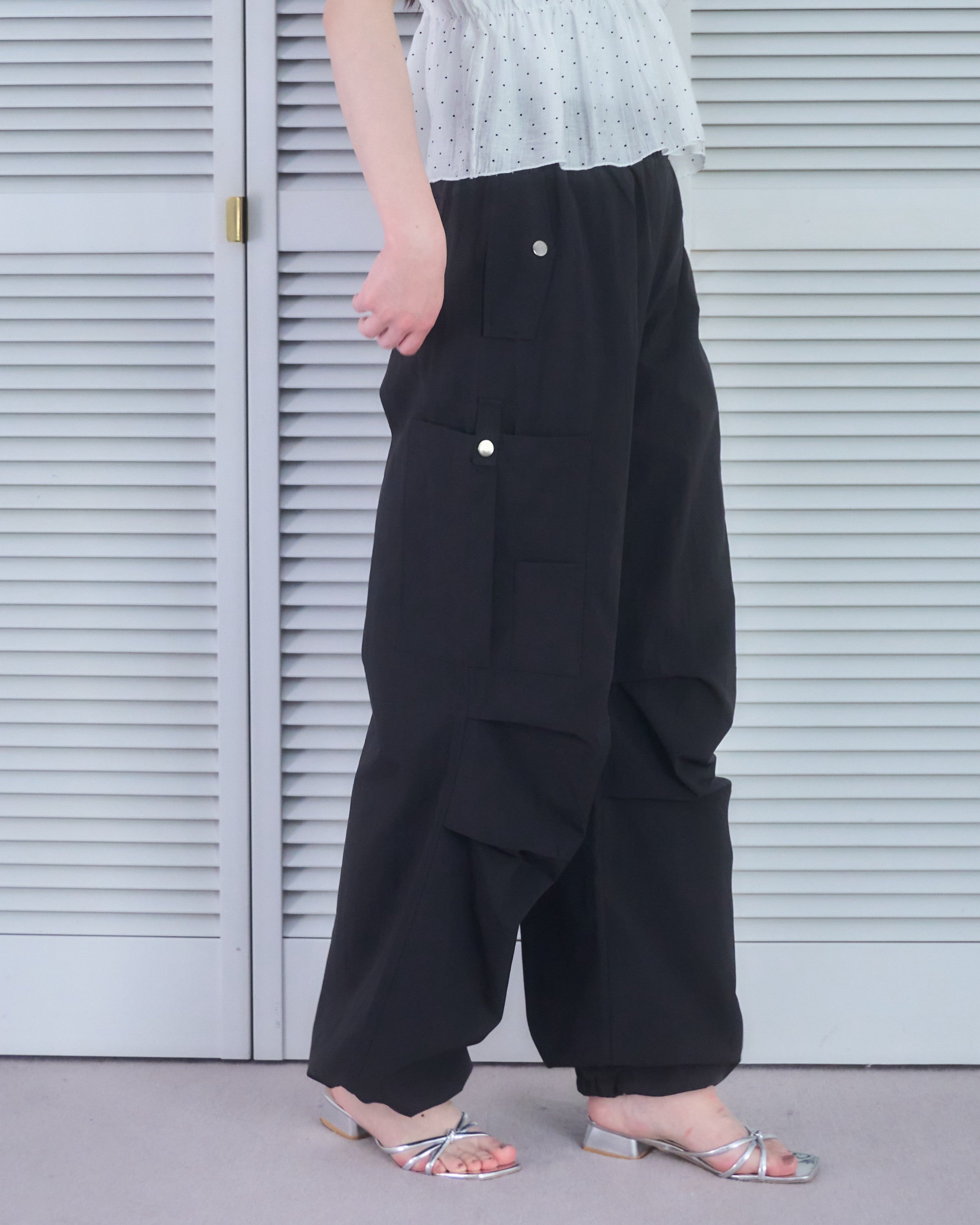 サイドポケットリベットカーゴパンツ