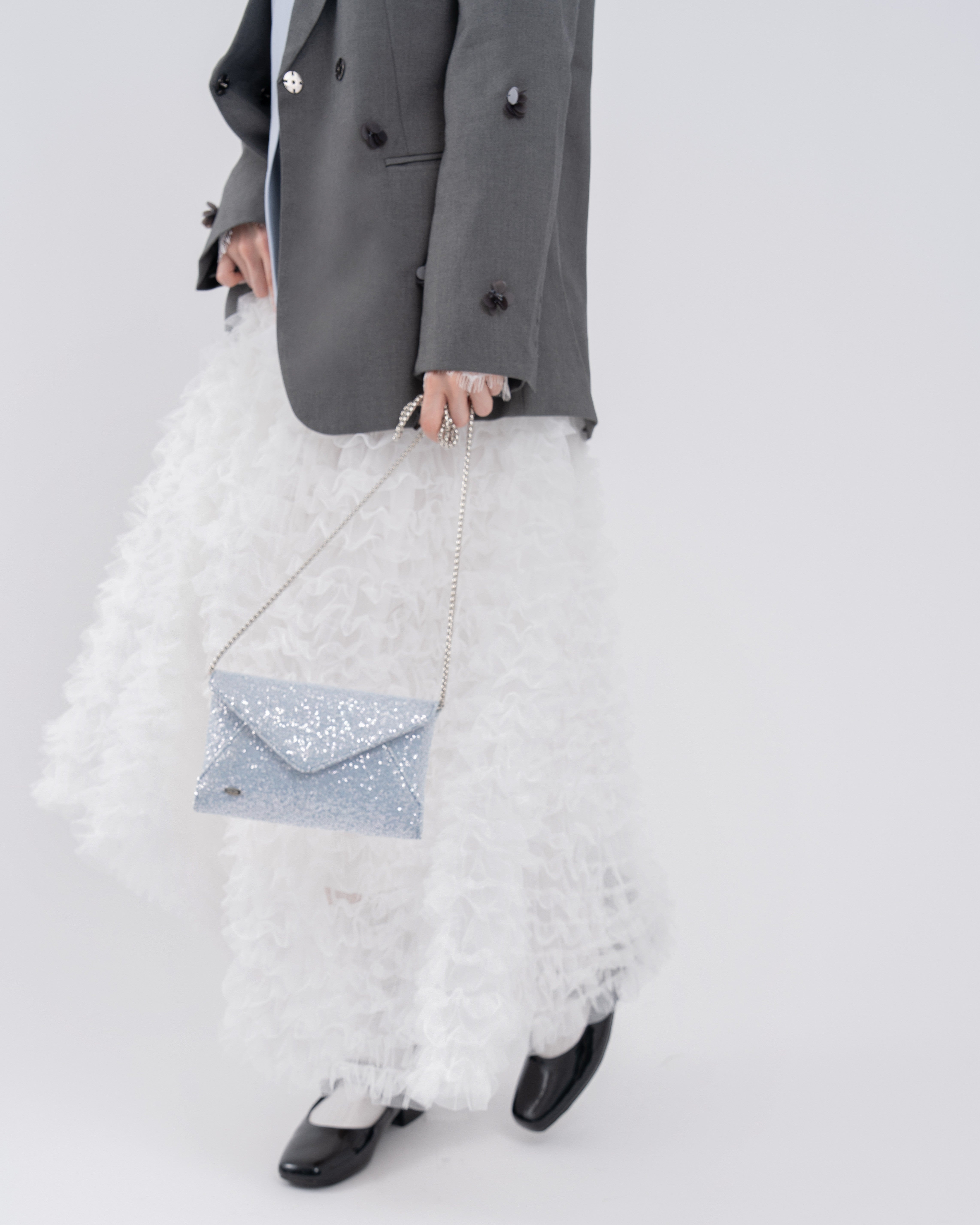 ボリュームフリルチュールスカート