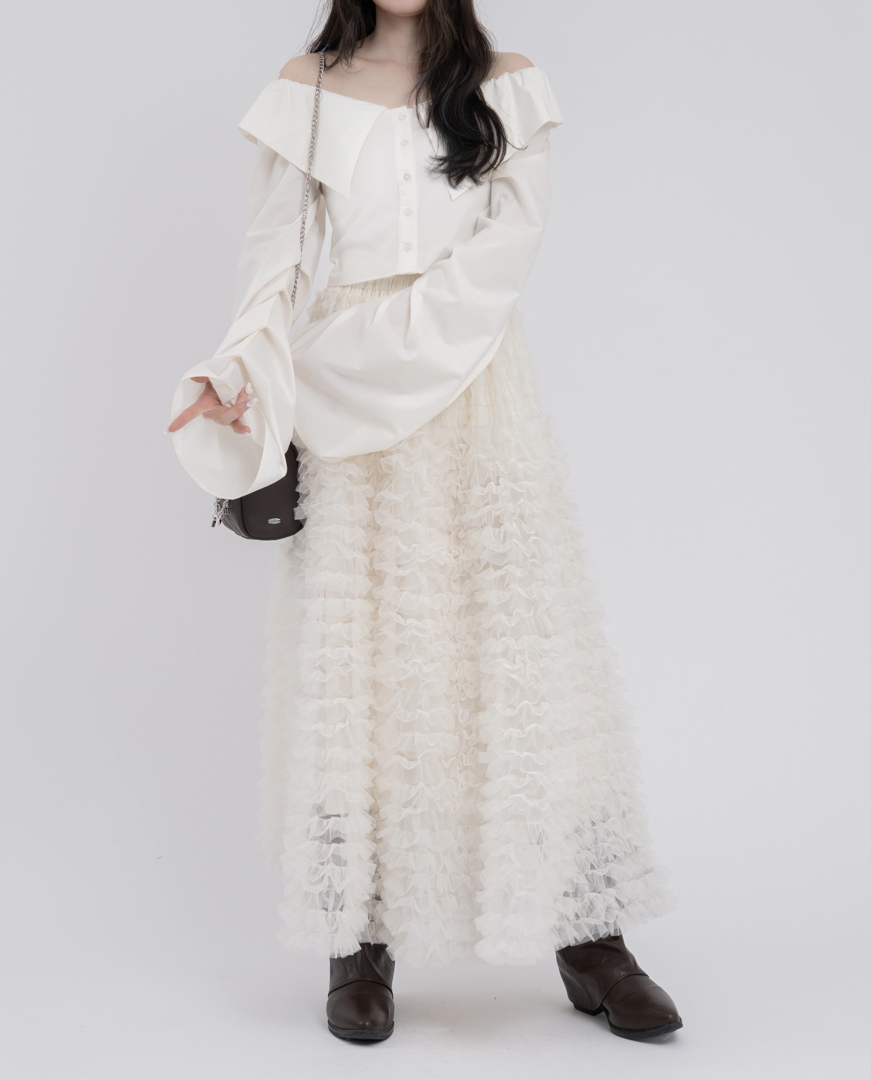 ボリュームフリルチュールスカート