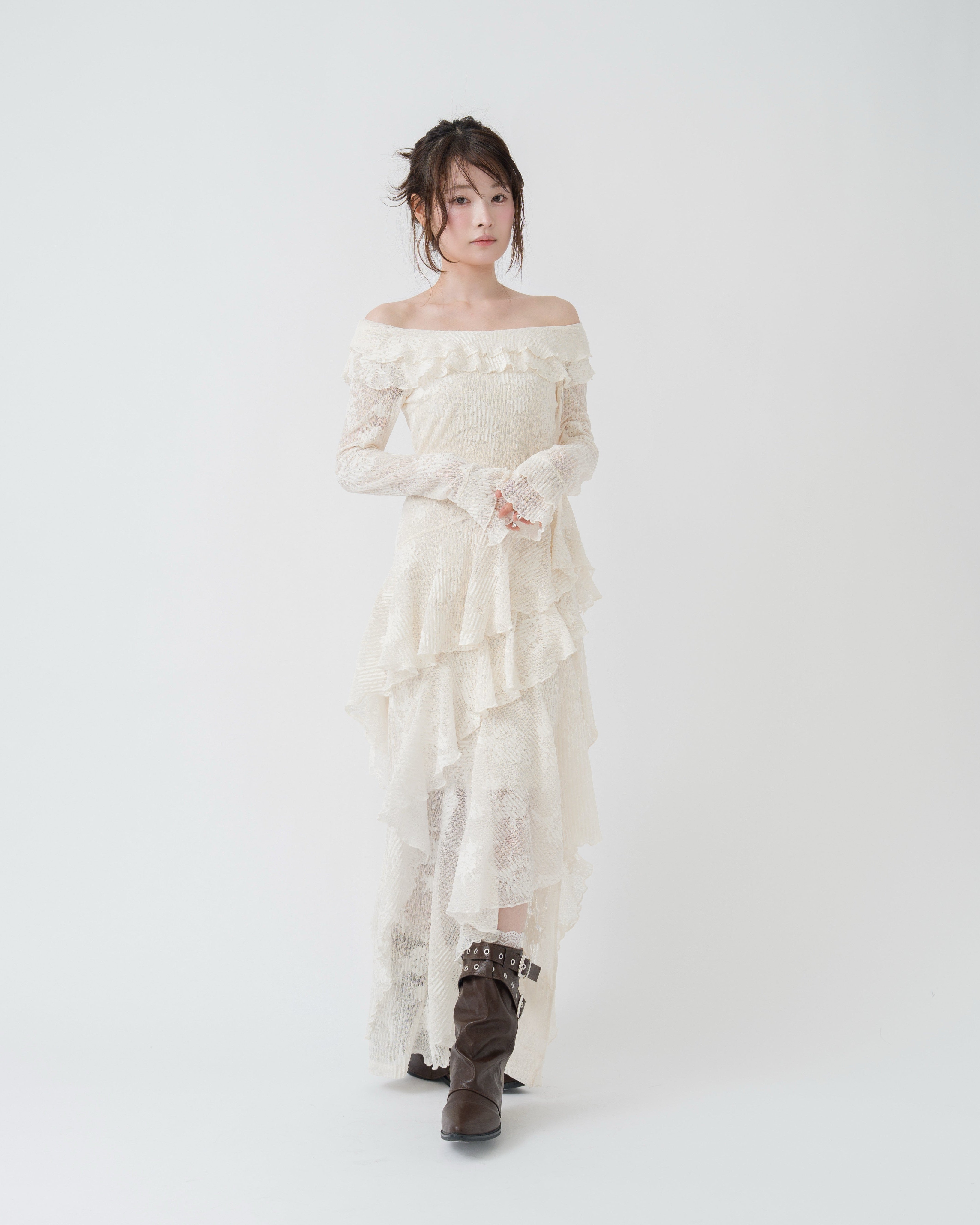 3wayアシンメトリーフリルレースワンピース｜MELLOWNEON (メロウネオン