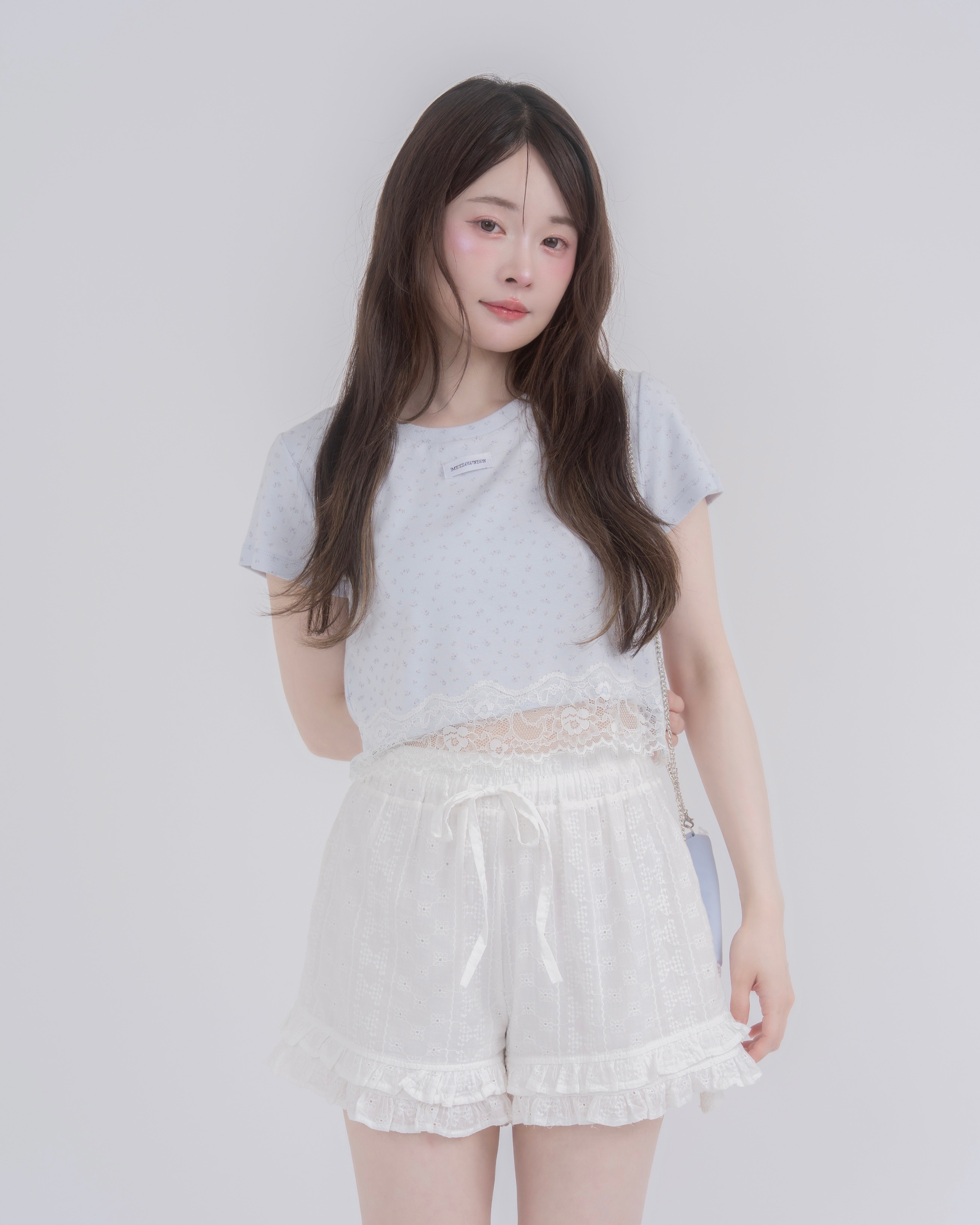 【一部予約】レースヘムＴシャツ