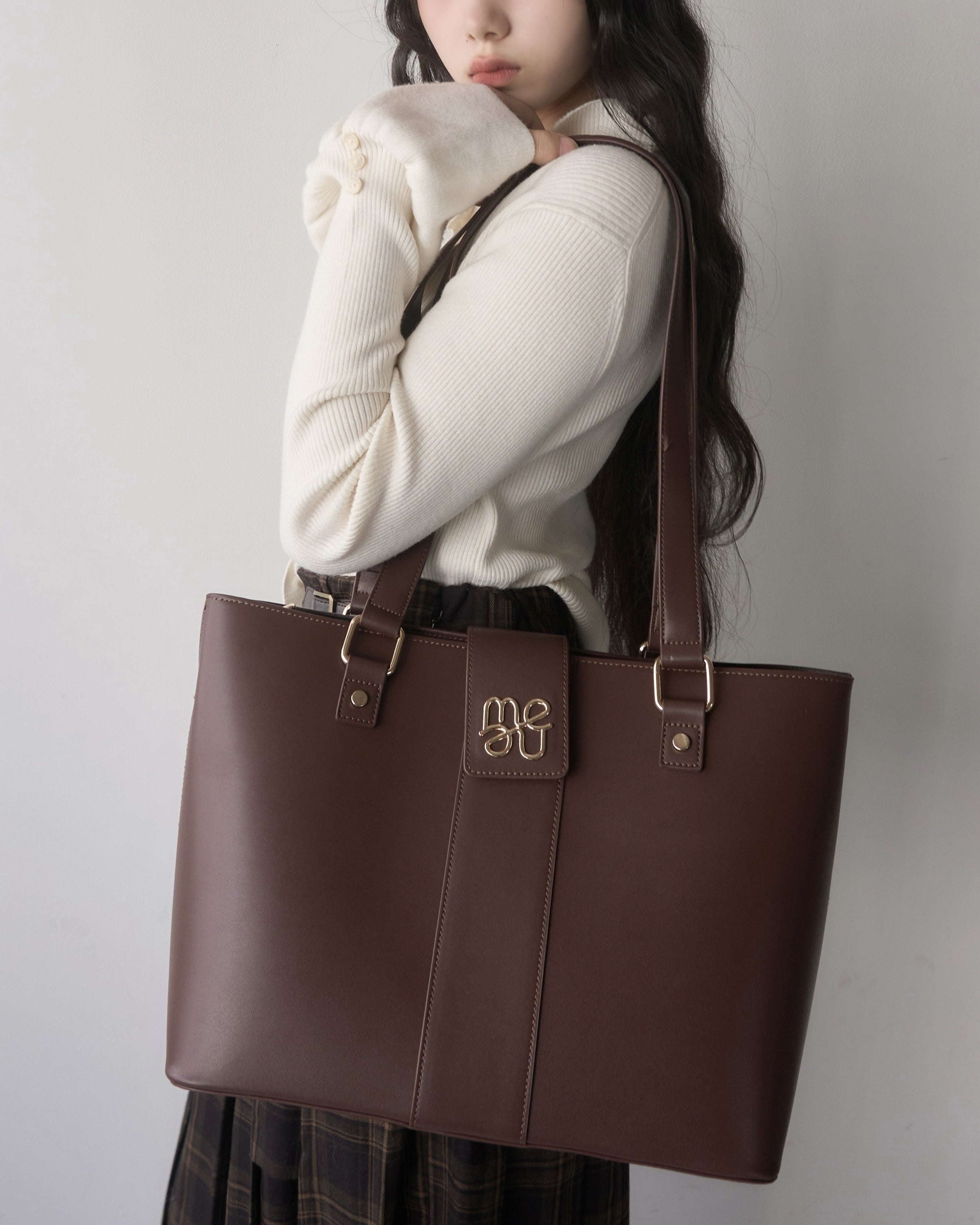 ゆ*)様 値下げ交渉⭕️mellowneon 2wayA4ロゴベルトバッグ ブラ 2wayA4ロゴベルトバッグ｜MELLOWNEON (メロウネオン) 公式サイト