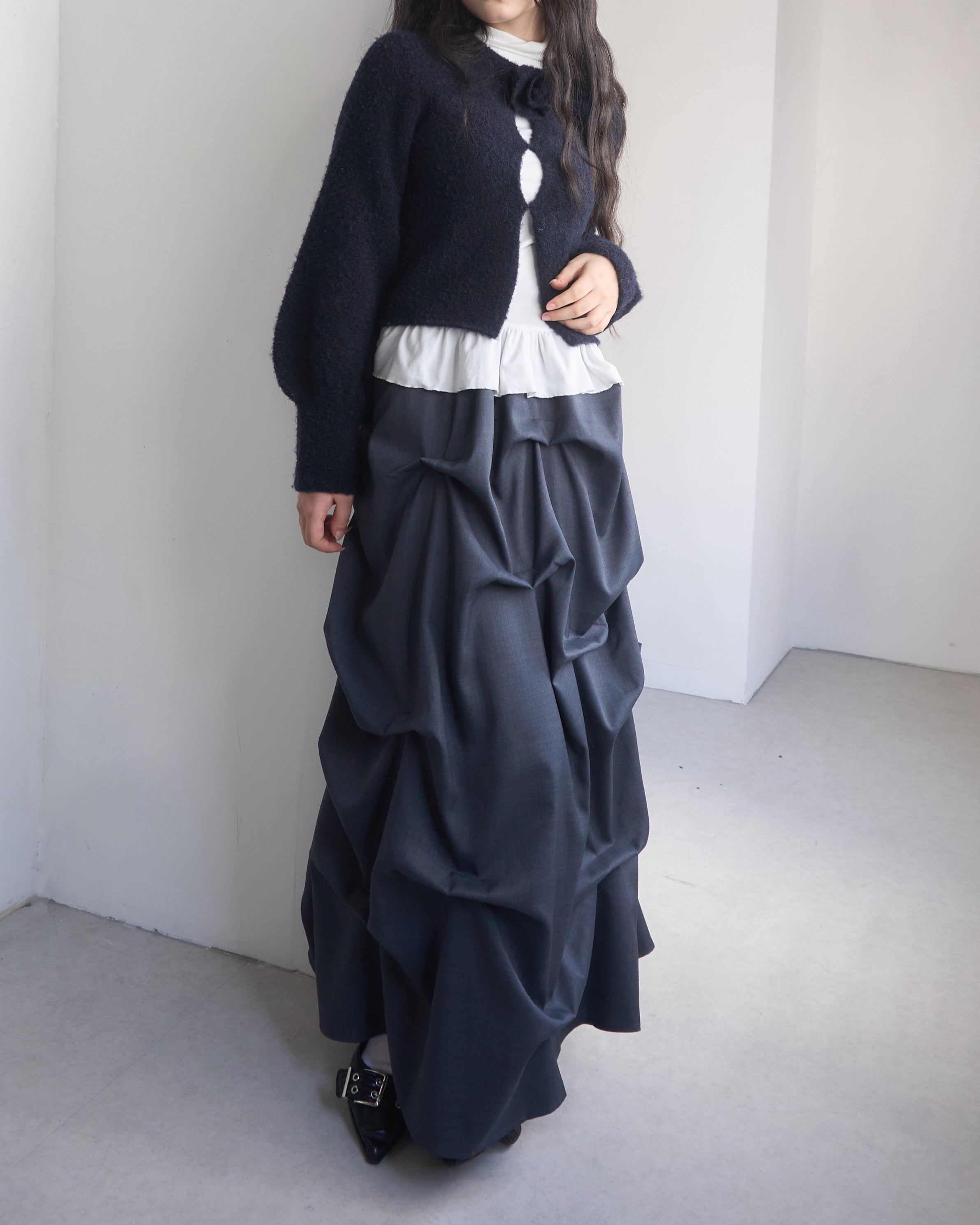 Random tuck skirt