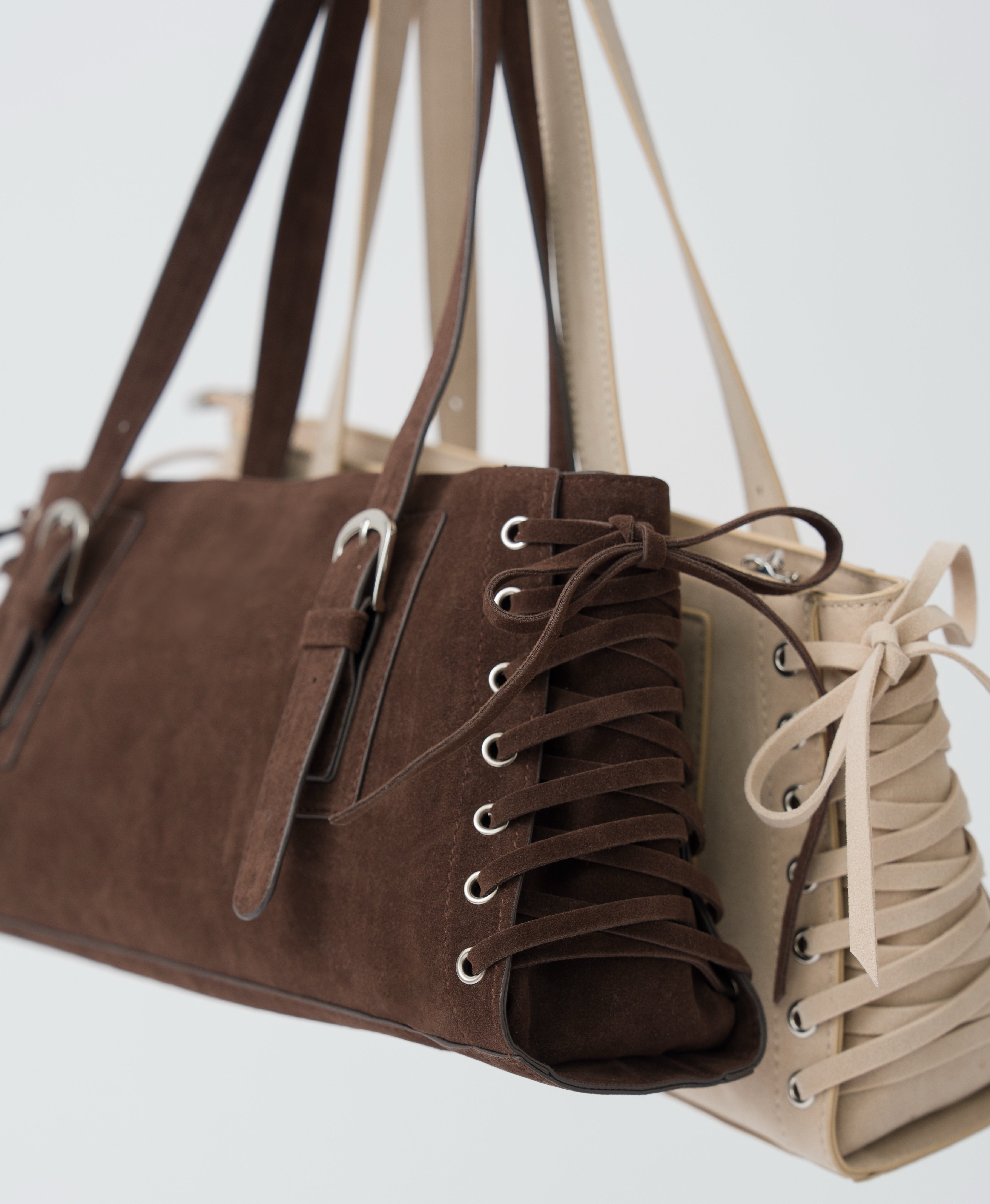 【予約】レースアップスウェードライクスクエアバッグ