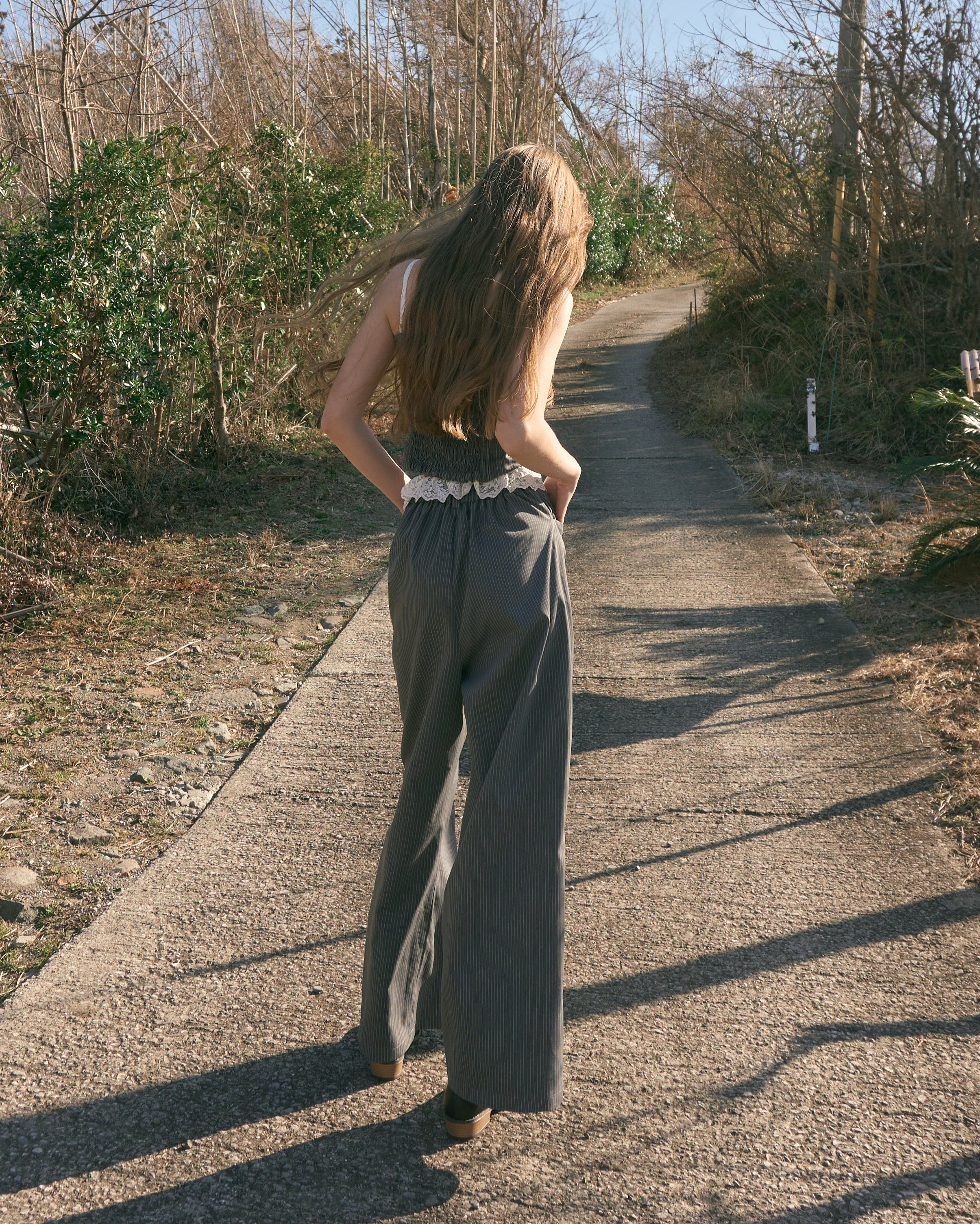 【予約】レースレイヤードキャミソールパンツセットアップ