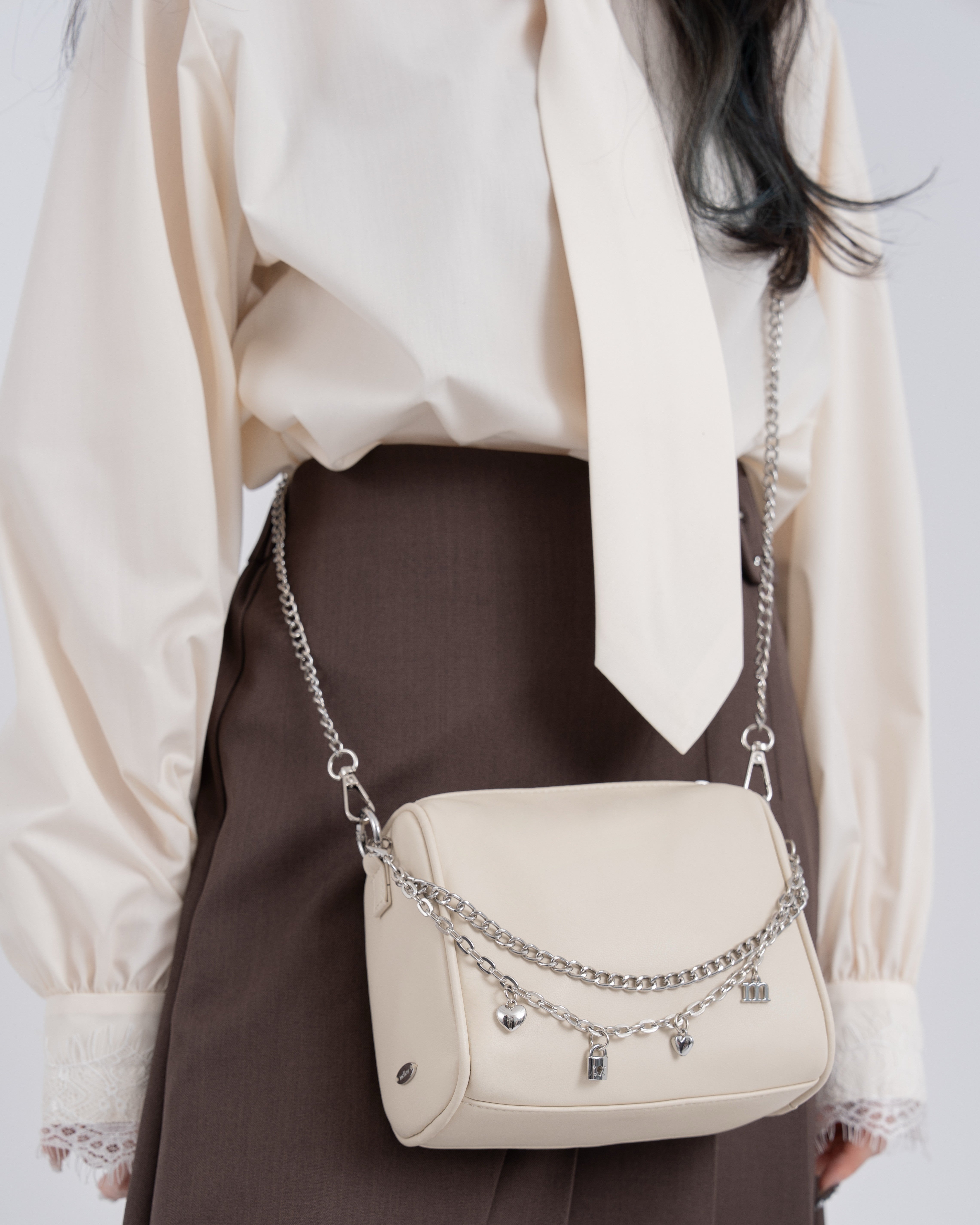 マルチウェイダブルチャームバッグ