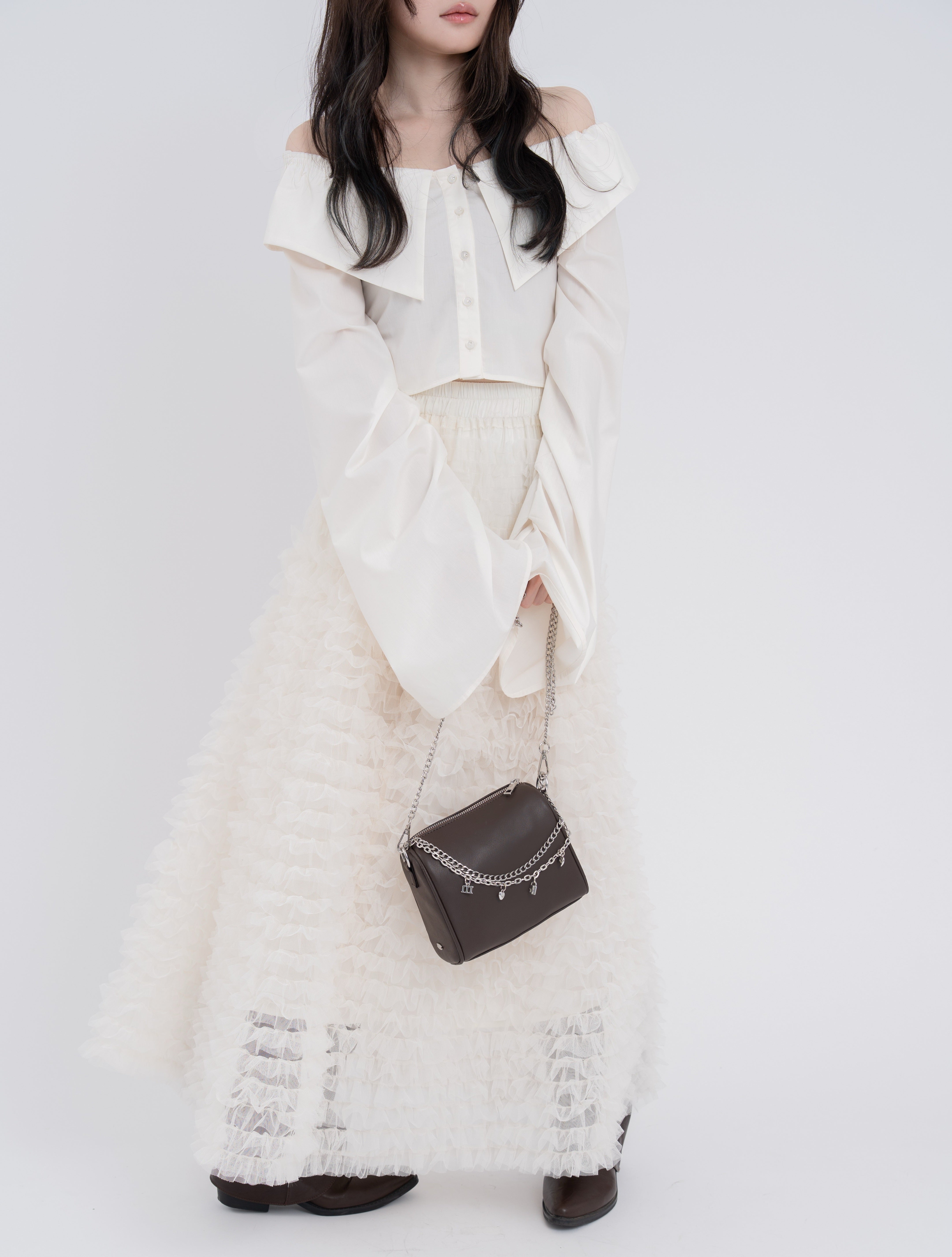 ボリュームフリルチュールスカート