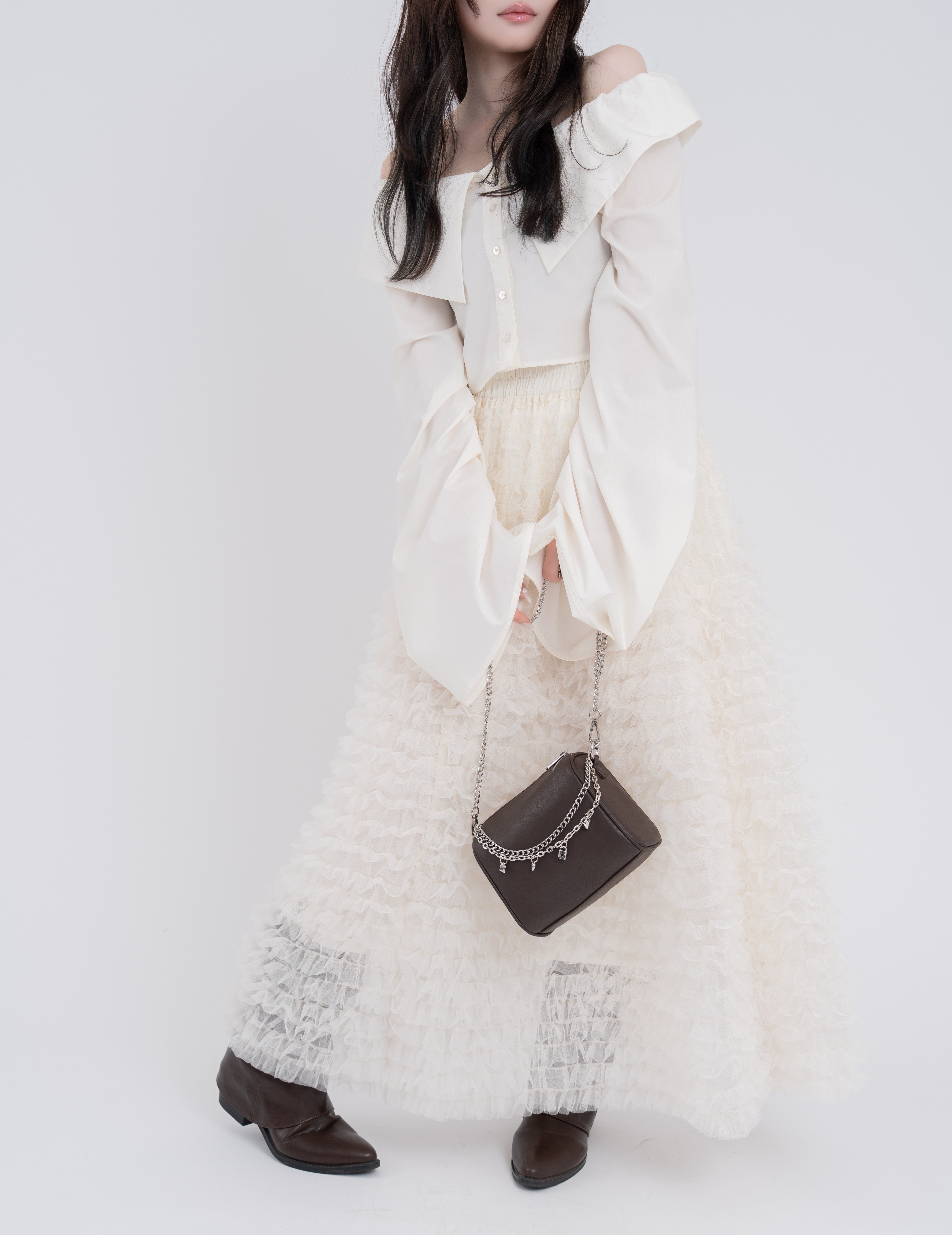 ボリュームフリルチュールスカート