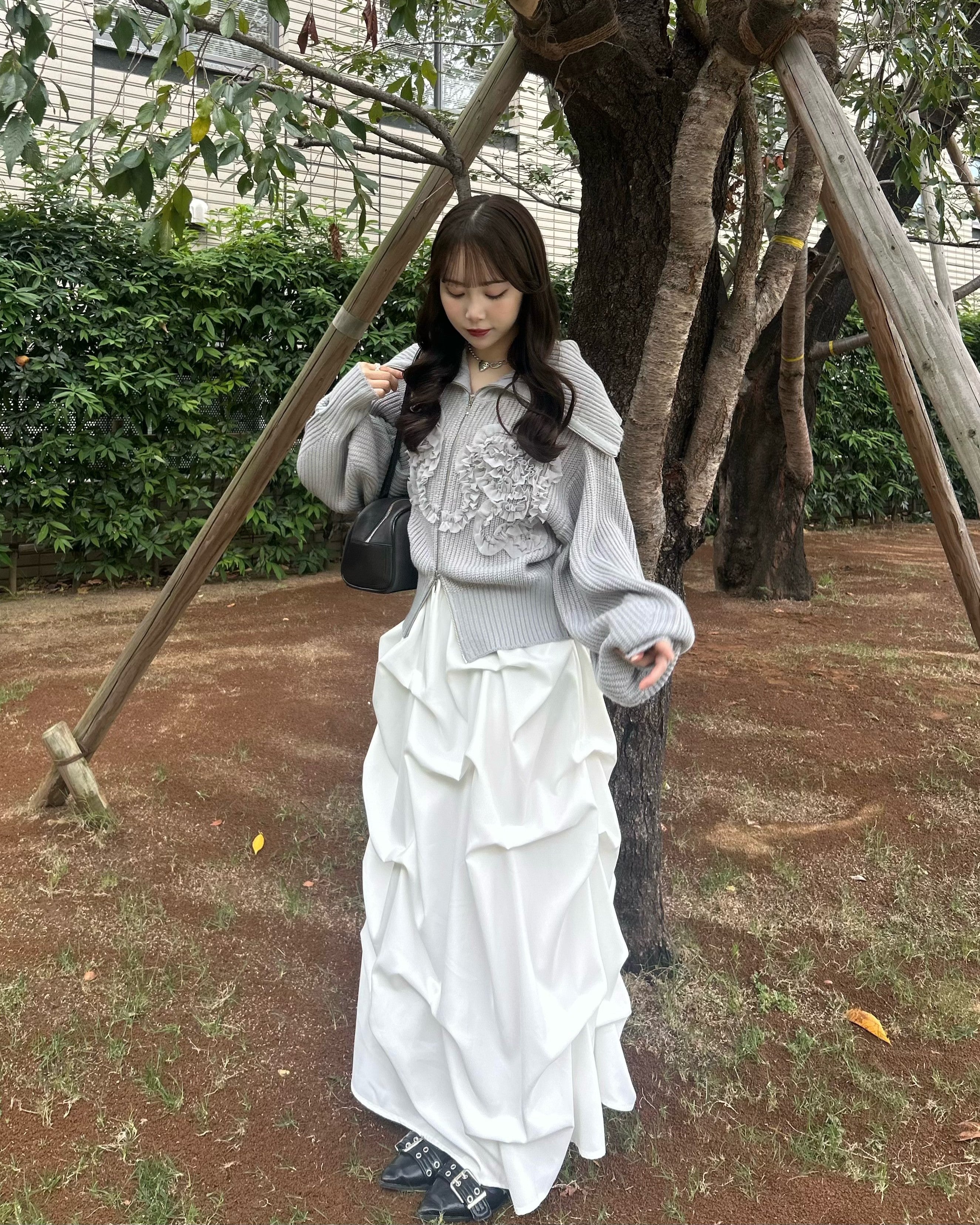 スカート RT-206085 Random tuck skirt｜MELLOWNEON (メロウネオン) 公式サイト