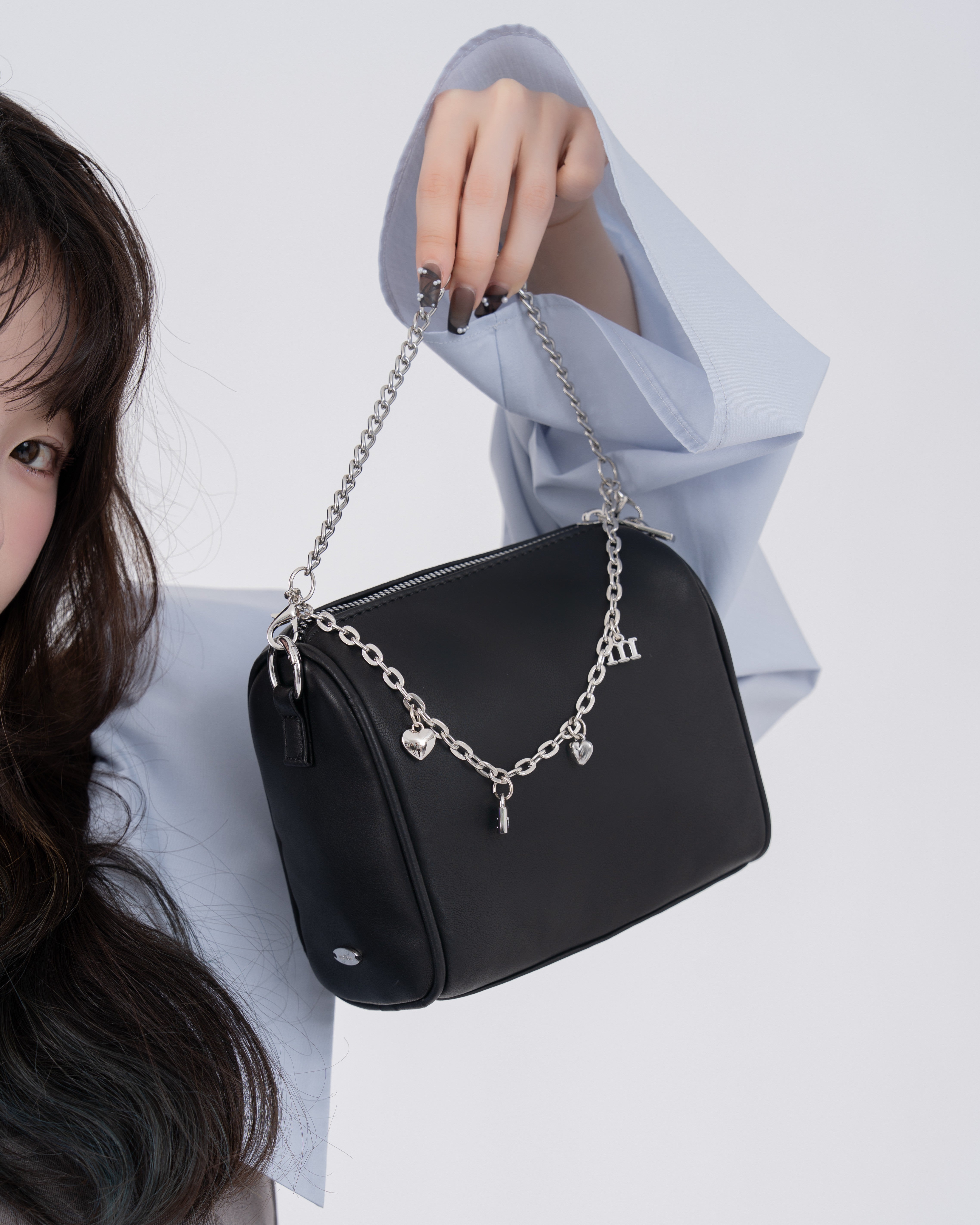 マルチウェイダブルチャームバッグ