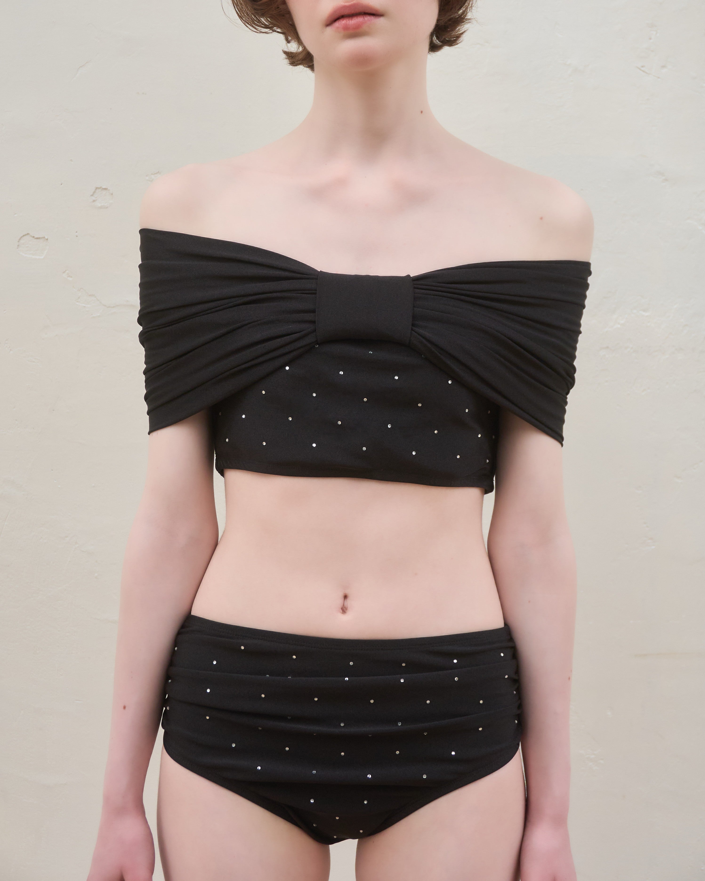 swimwear collection｜MELLOWNEON (メロウネオン) 公式サイト